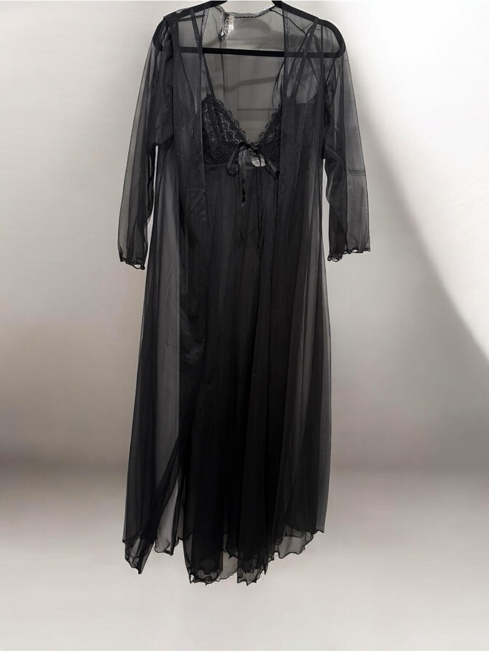 Vintage Fredericks of Hollywood Black Sheer Peignoir 2 pc Set Size M